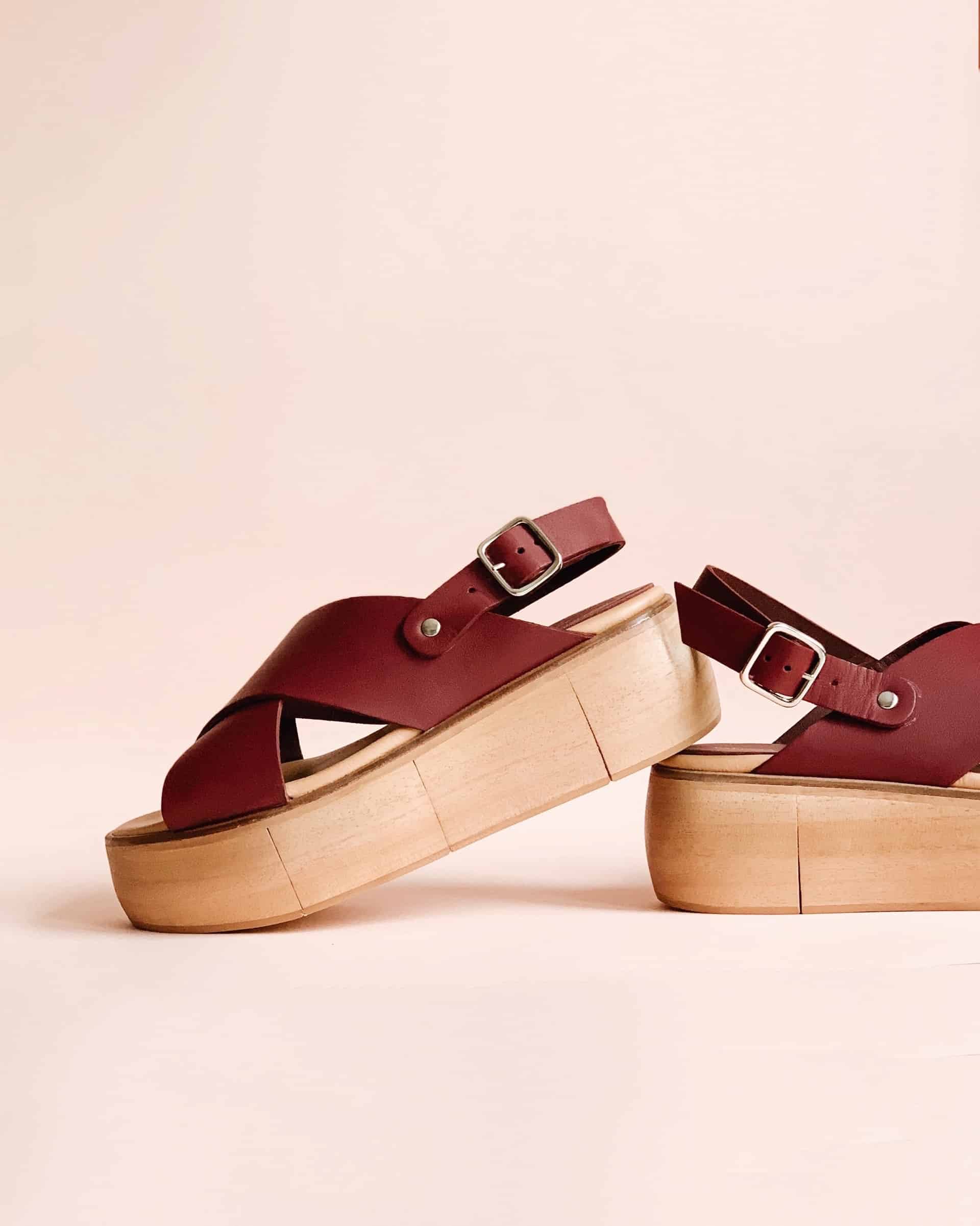 Platform sandals in fashion again – check how to style them